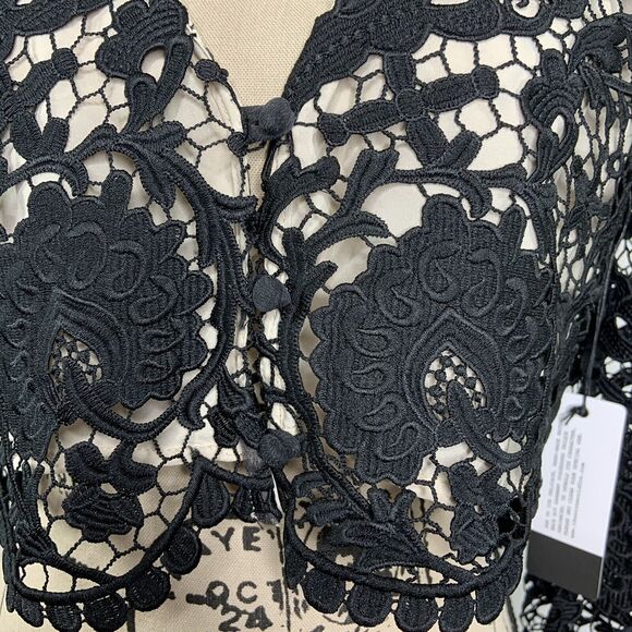 NWT Stone Cold Fox Charlie‎ Blouse Size S Black Lace Crochet Crop Preppy Boho - Picture 6 of 8